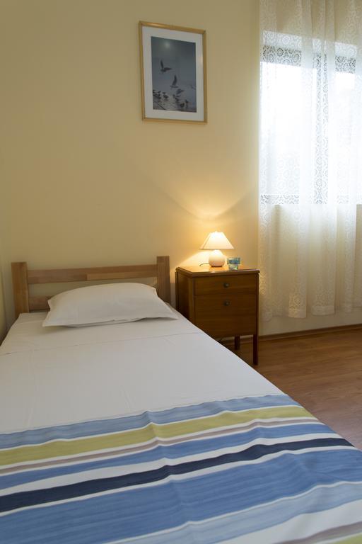Art Apartment Паг Экстерьер фото